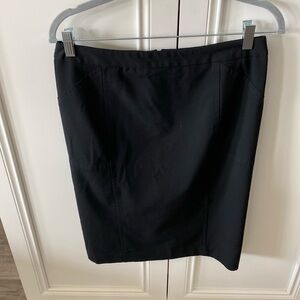 Vintage Body by Victoria Black pencil skirt with booty hugging detail size 6